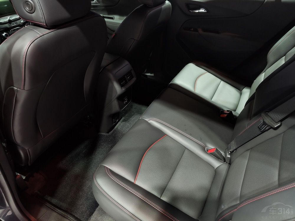 ������ֵ�� �@������YSUV���ö�߀���e