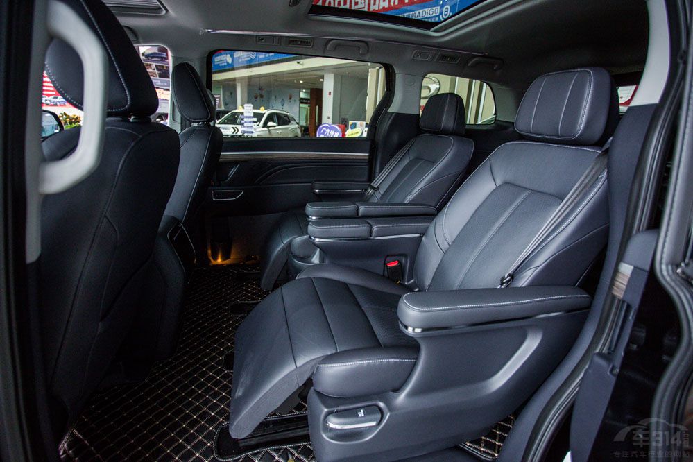 �N���ӽ� ����M8���Ȅe��GL8�Ѓ�(y��u)�݆���