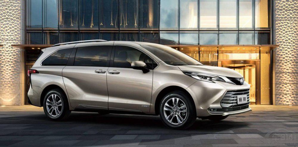 �д���SUV�ı�ƴ �S��ِ�Ǻ͍��D�����