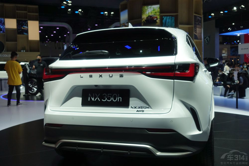 ��ʮ�f���A����SUV��ô�x���@�ɿ��˽���