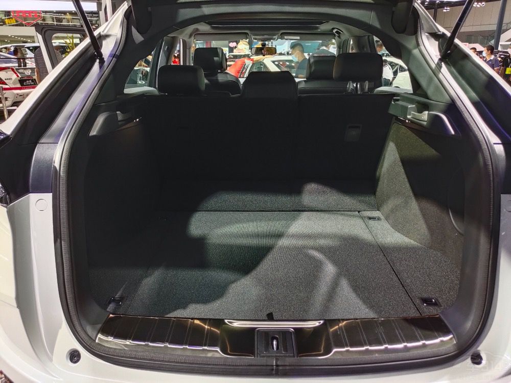 ���Y����SUV���� ��ϵ��ϵ��ϵԓ��ô�x��