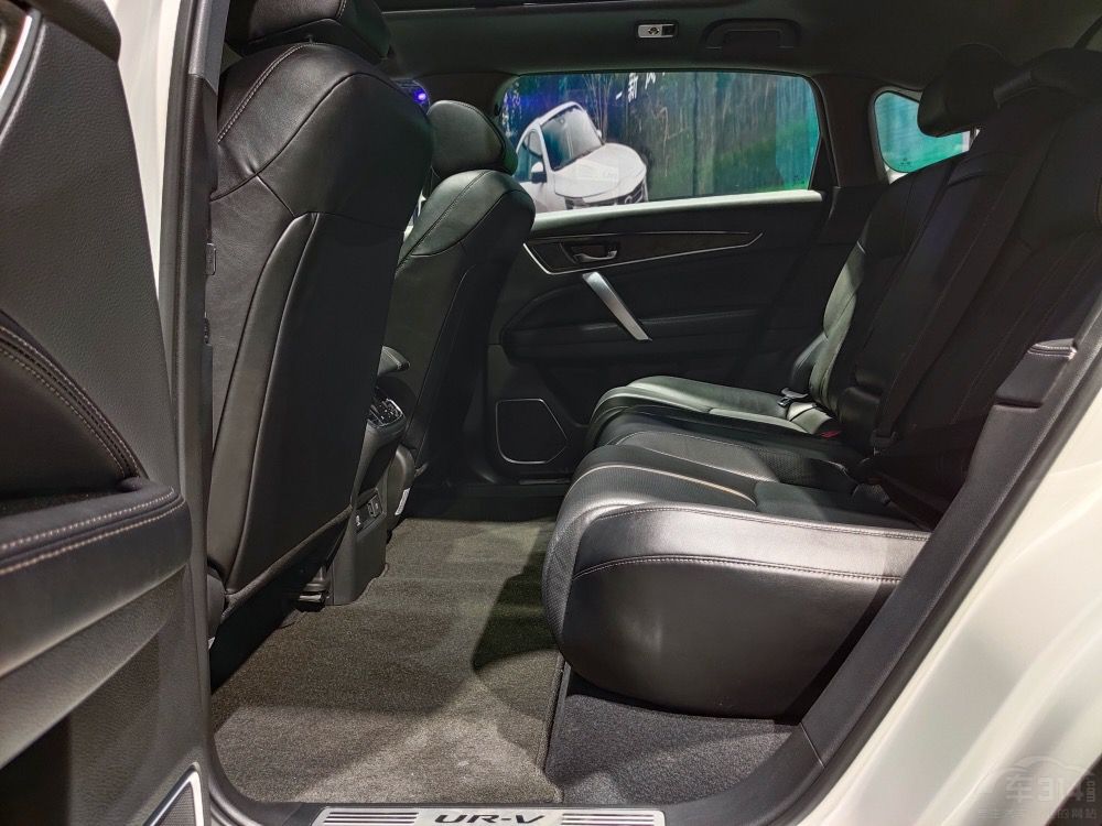 ���Y����SUV���� ��ϵ��ϵ��ϵԓ��ô�x��