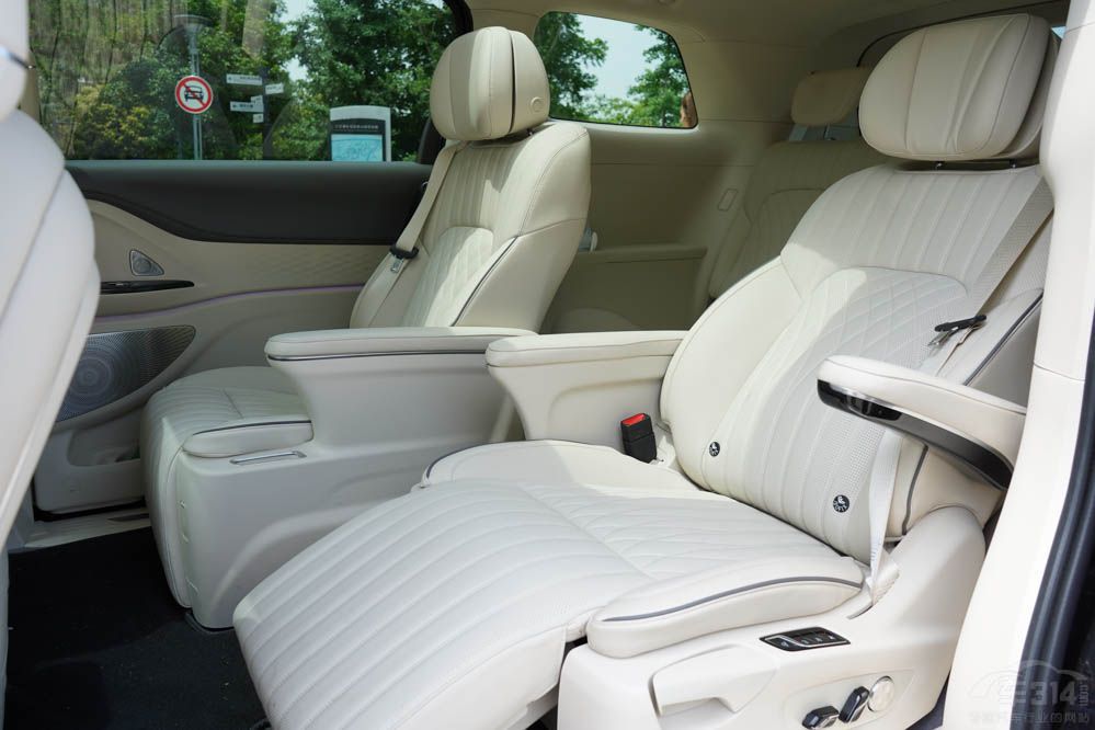 �߶�MPV֮�x �v��D9�c������l��ֵ���I