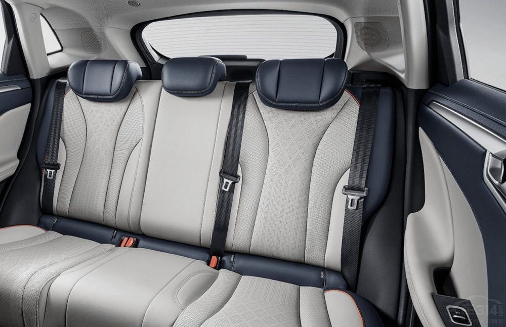 �������SUV���ȣ��ȁ���PKκ���l��ֵ��