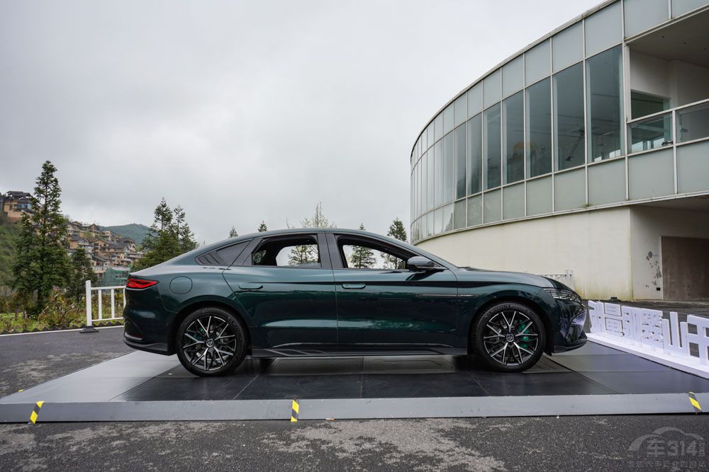 30�f(w��n)���ܼ�늼��IPK ��˹����(du��)�ȱȁ���