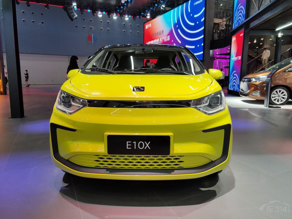 ����܇QQ����ܺ�˼�E10X ���(hu��)�x���l(shu��)��