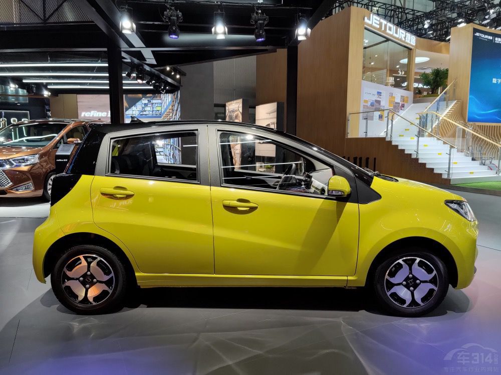 ����܇QQ����ܺ�˼�E10X ���(hu��)�x���l(shu��)��