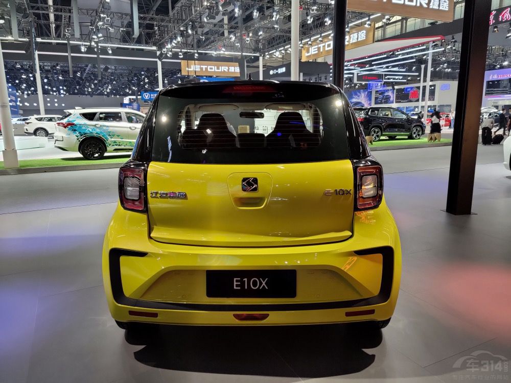 ����܇QQ����ܺ�˼�E10X ���(hu��)�x���l(shu��)��