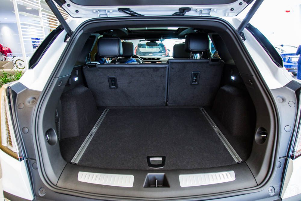 �֠���XC60��(du��)�ȄP������XT5 �����]����