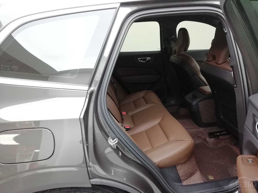 �֠���XC60��(du��)�ȄP������XT5 �����]����