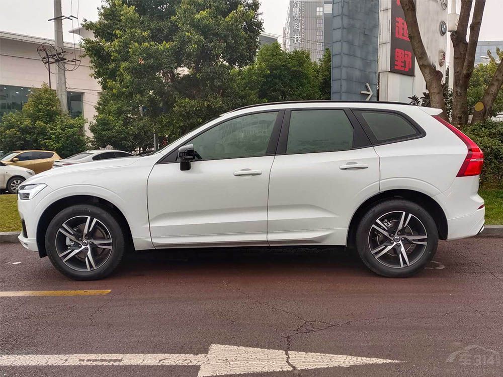 �֠���XC60��(du��)�ȄP������XT5 �����]����