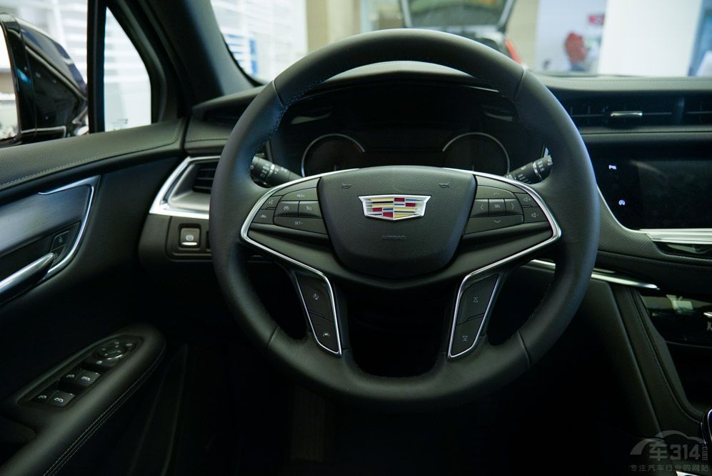 �֠���XC60��(du��)�ȄP������XT5 �����]����