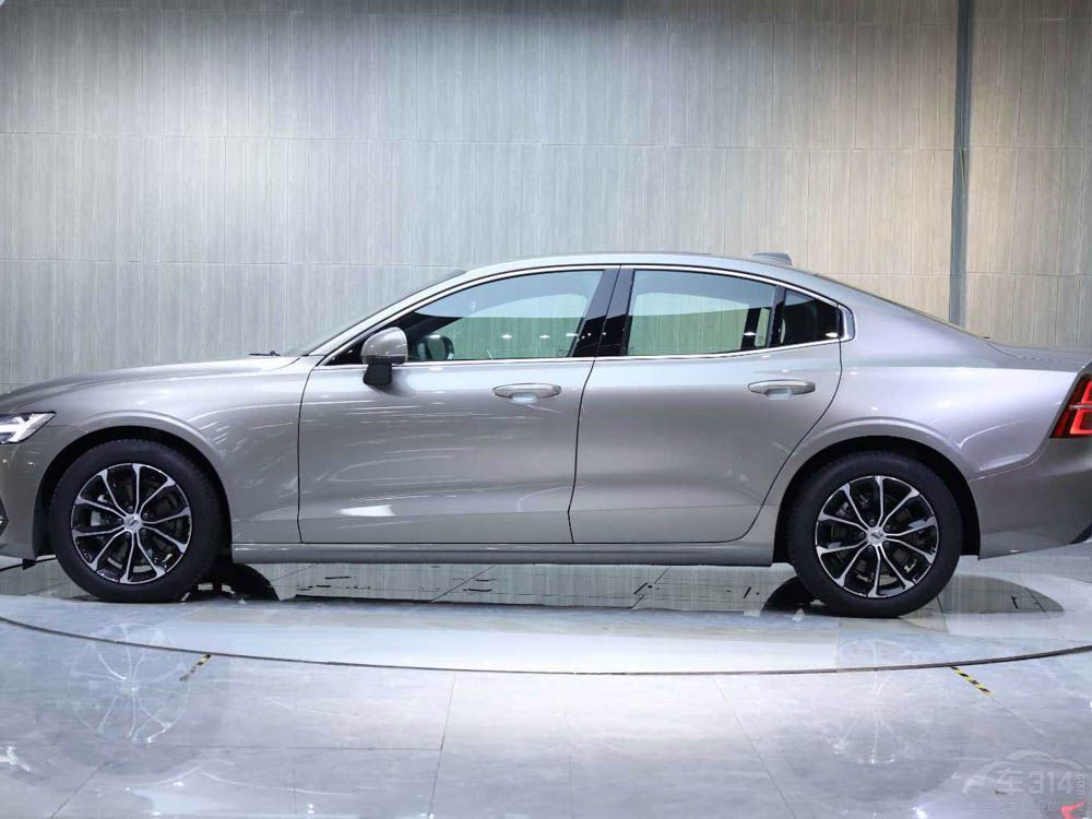 �P����Ҳ�ܸ�S60���ȣ��e�� ���пɱ���