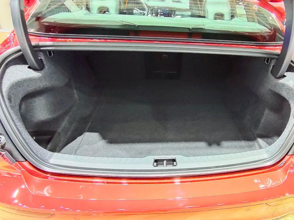 �P����Ҳ�ܸ�S60���ȣ��e�� ���пɱ���