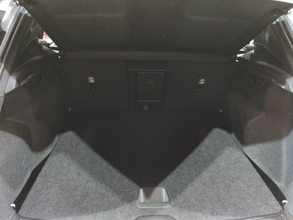 ��ϵ�c���W���A���Q XC40��CR-V��ô�x��