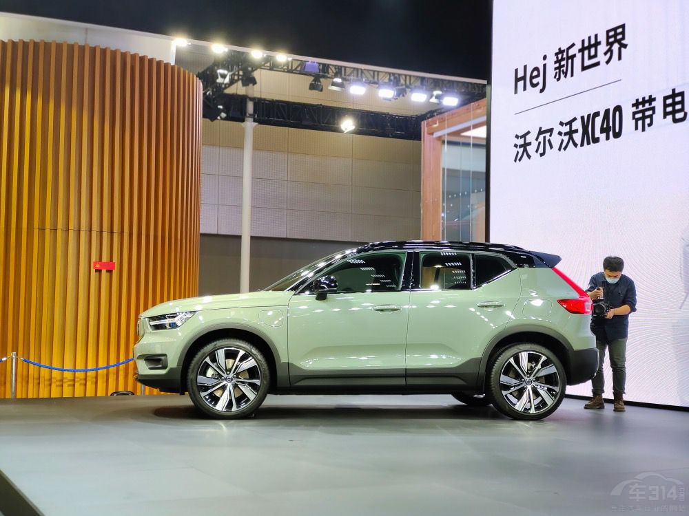 ��ϵ�c���W���A���Q XC40��CR-V��ô�x��