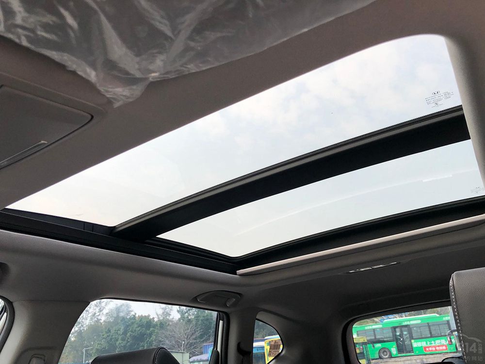 ��ϵ�c���W���A���Q XC40��CR-V��ô�x��