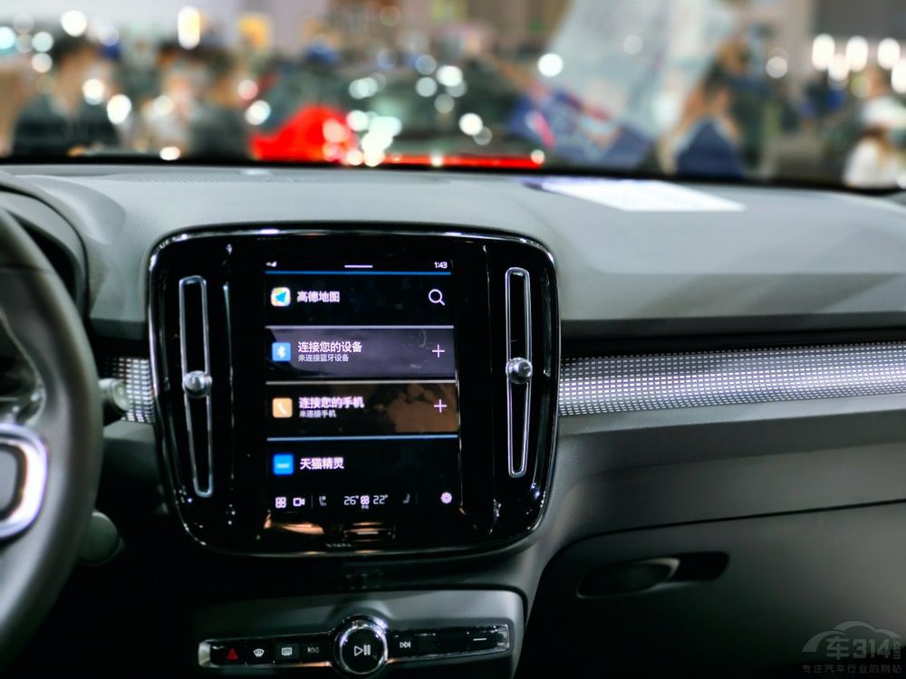 ��ϵ�c���W���A���Q XC40��CR-V��ô�x��