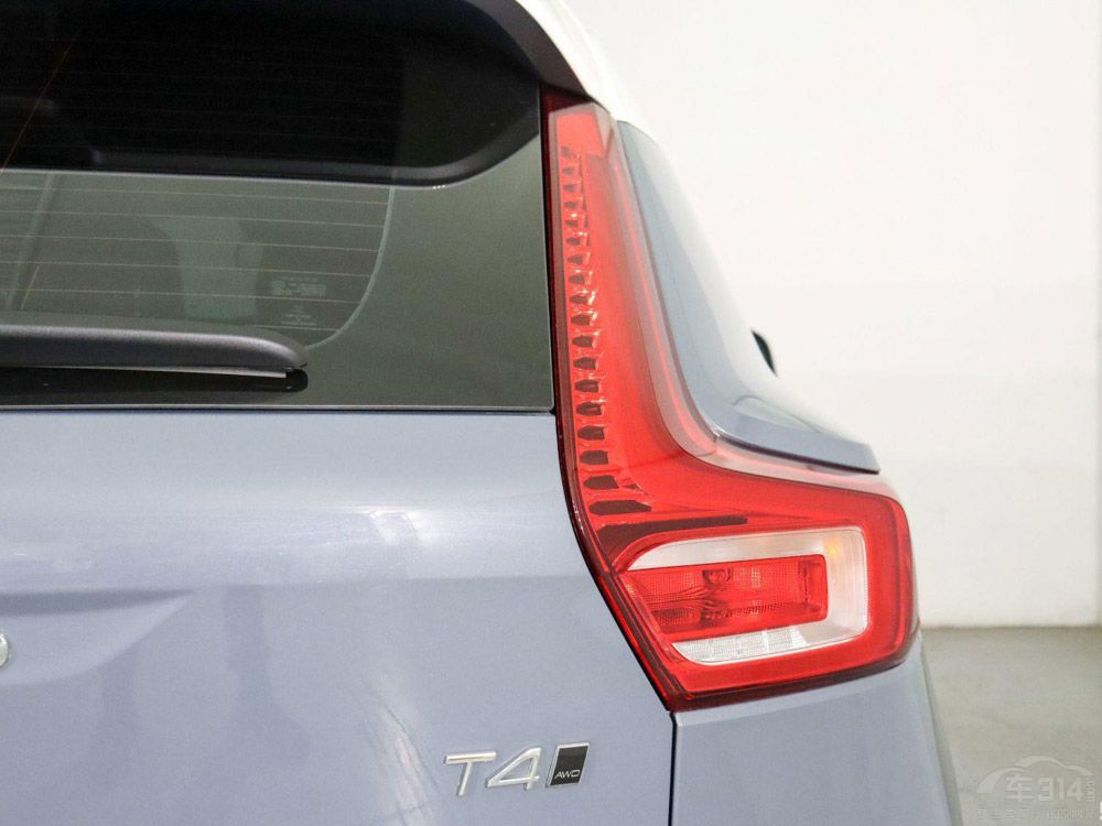 ��ϵ�c���W���A���Q XC40��CR-V��ô�x��