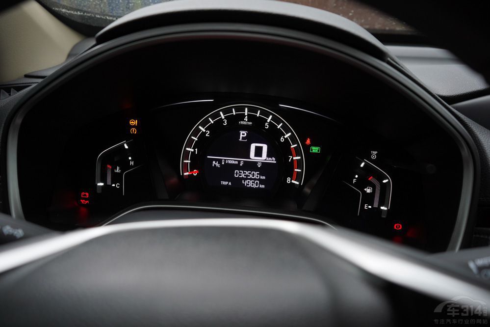 ��ϵ�c���W���A���Q XC40��CR-V��ô�x��