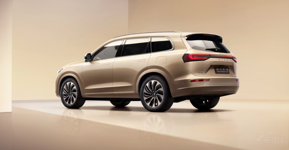 ��м����ONE ����M7�c����L9���������