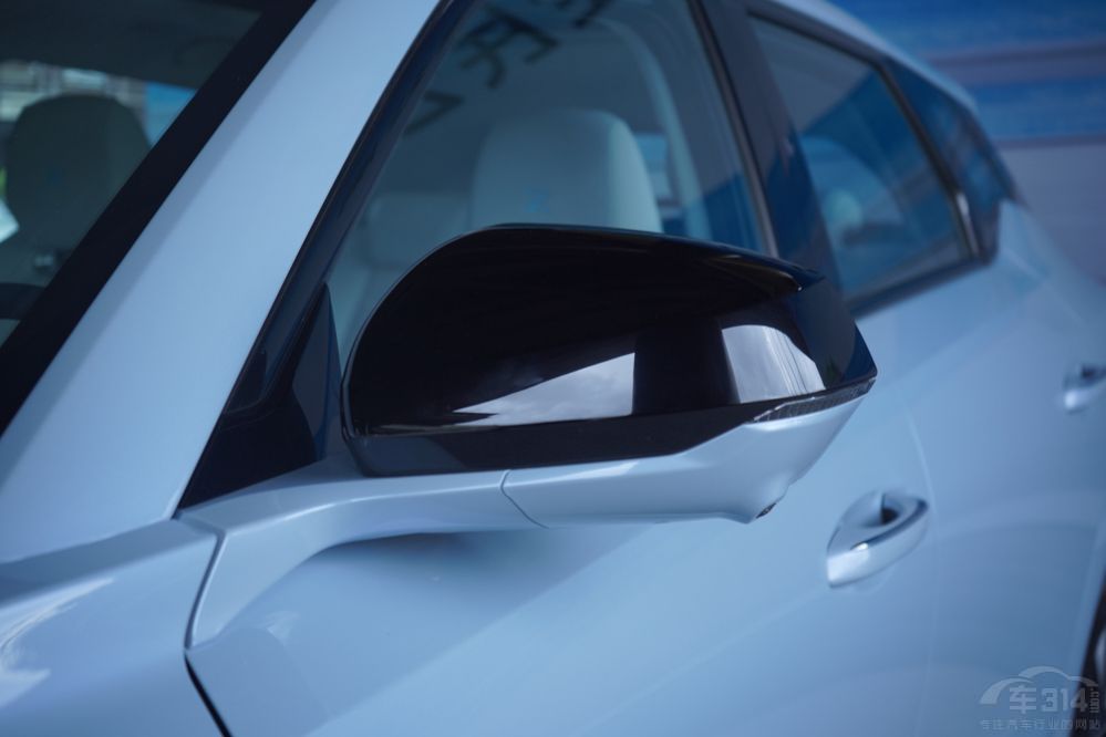 ��8 PLUS�H�ie+�����L���W��Z6 iDD ��