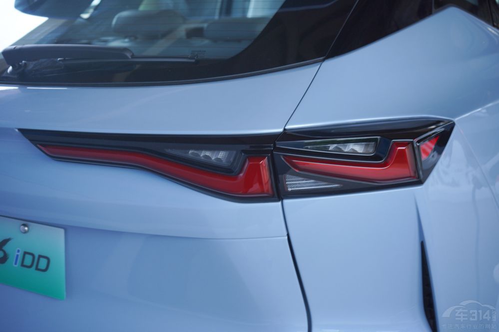 ���ϻ��SUV �W��Z6 iDD������Pro DM-i