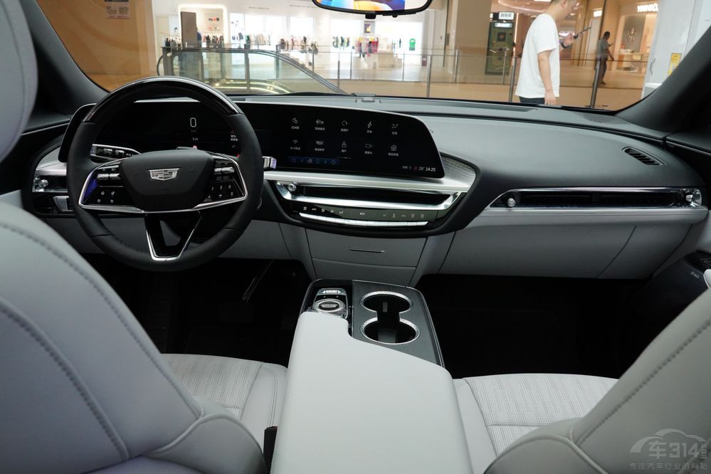 �P������LYRIQ�J���ε��ES7ԓ��ô�x��