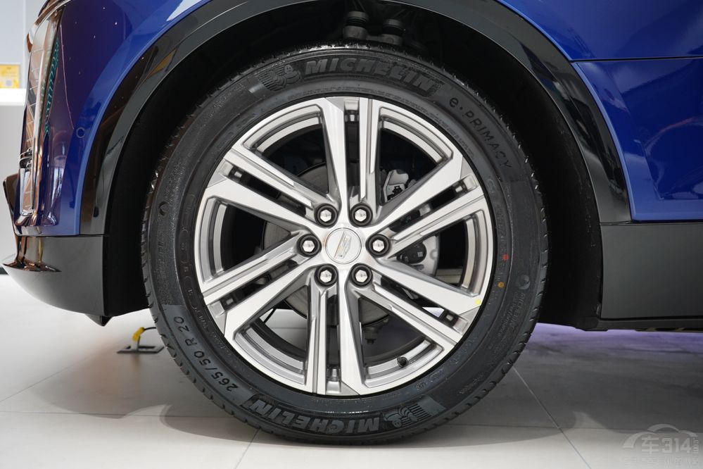 �P������LYRIQ�J���ε��ES7ԓ��ô�x��