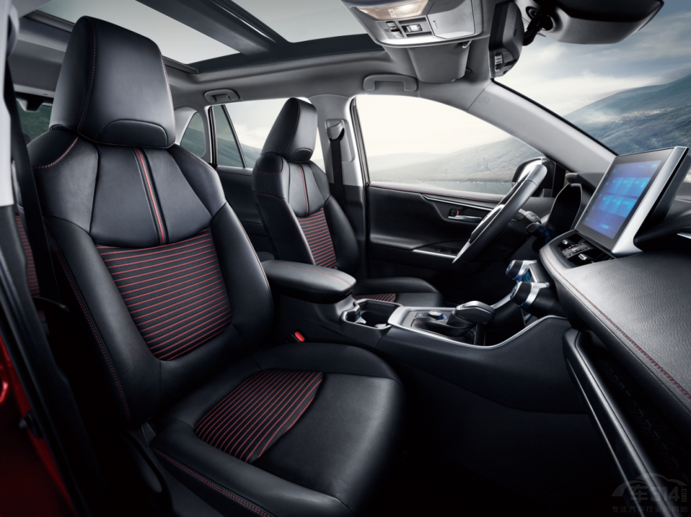 ���FDHT-PHEV�cRAV4�s���p��E+ �l(shu��)��(qi��ng)��