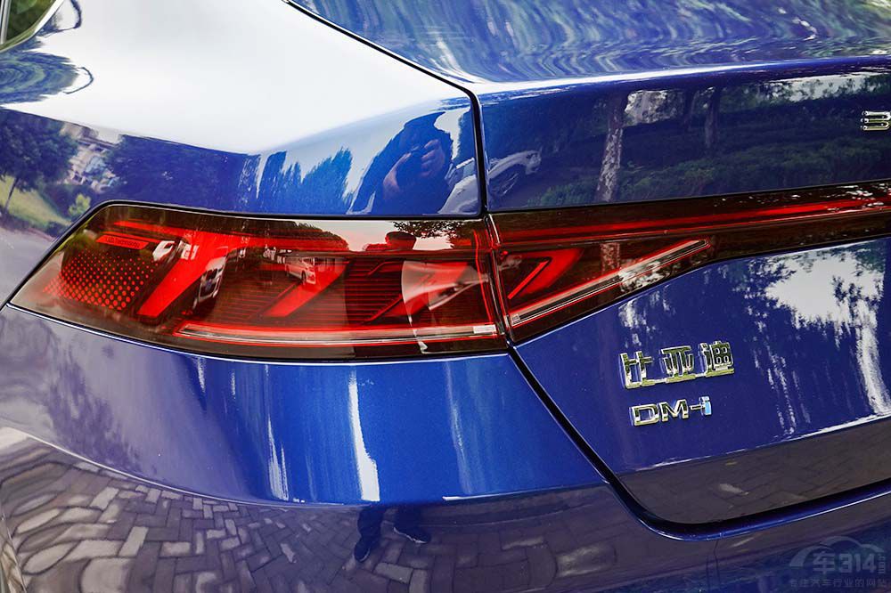 �L�����{SL03����PLUS DM-i �l��ֵ���I��