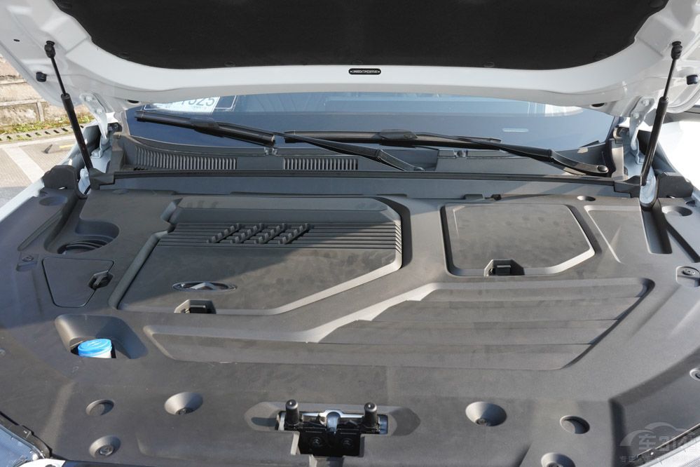 �ϰ�����(d��ng)SUV��� Ħ��DHT-PHEV�I(l��ng)㕣�