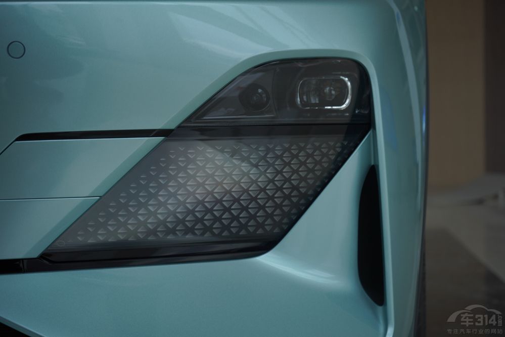 �L�����{SL03����PLUS EV�l��ֵ���I��