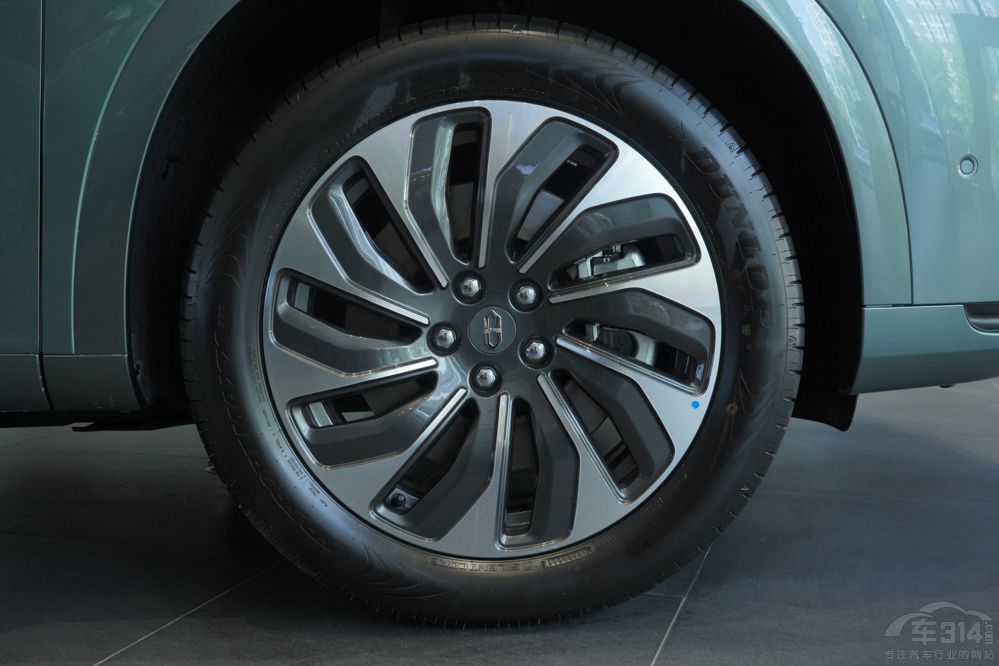 ����ONE�����Ŕ� ����M7��ֵ���x����