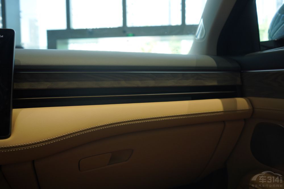 ����ONE�����Ŕ� ����M7��ֵ���x����