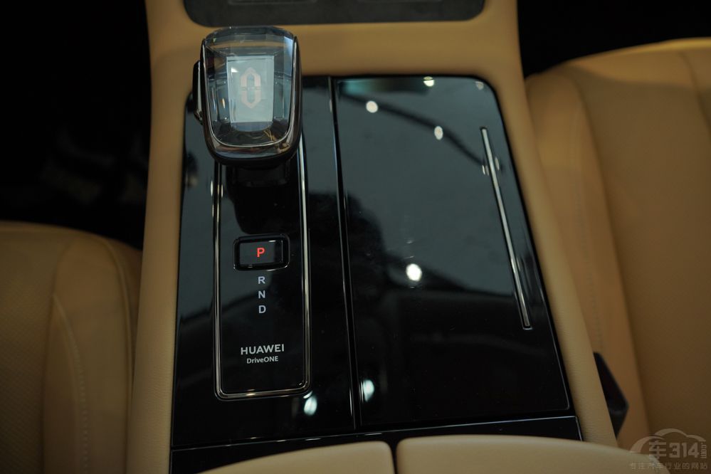 ����ONE�����Ŕ� ����M7��ֵ���x�᣿