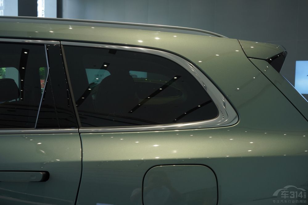 ����ONE�����Ŕ� ����M7��ֵ���x����