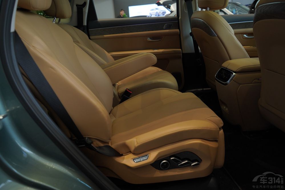 ����ONE�����Ŕ� ����M7��ֵ���x����