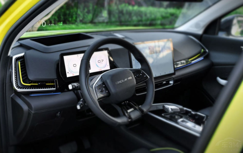 ����ħ��PK�L��UNI-T �l���ǡ������֮�x��