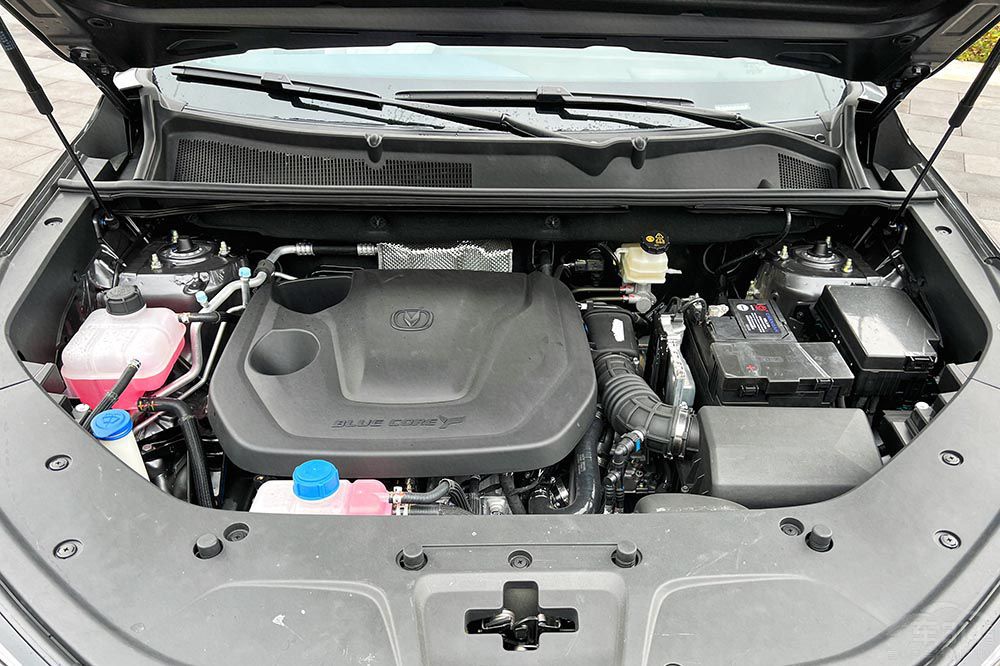 �L��CS75 PLUS�ܷ��c�֠���XC40һ�^����