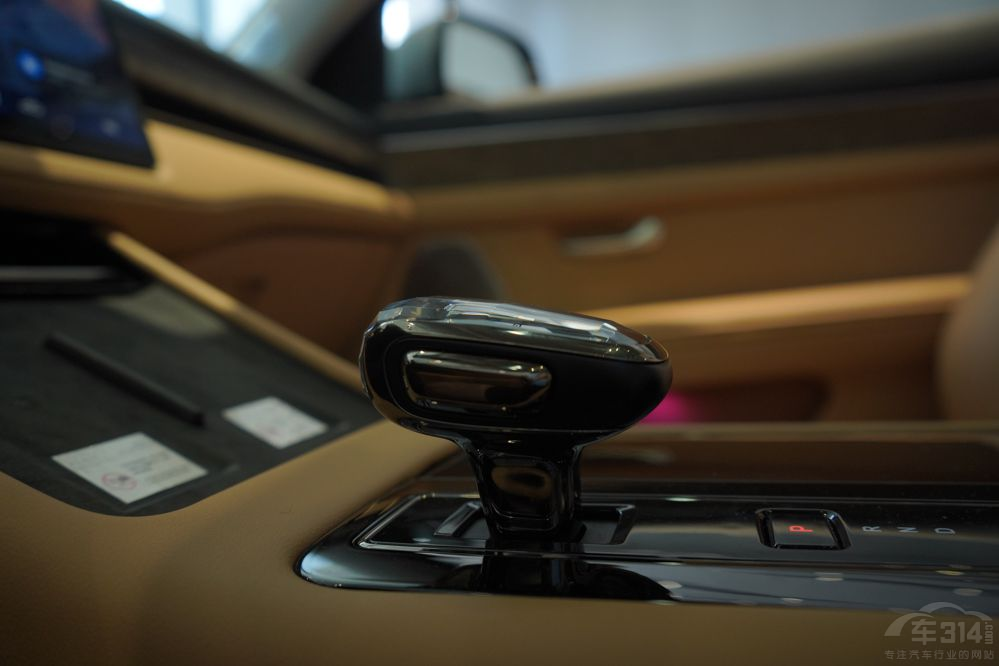 ���_�����m������ �@������܇��̫���ˣ�