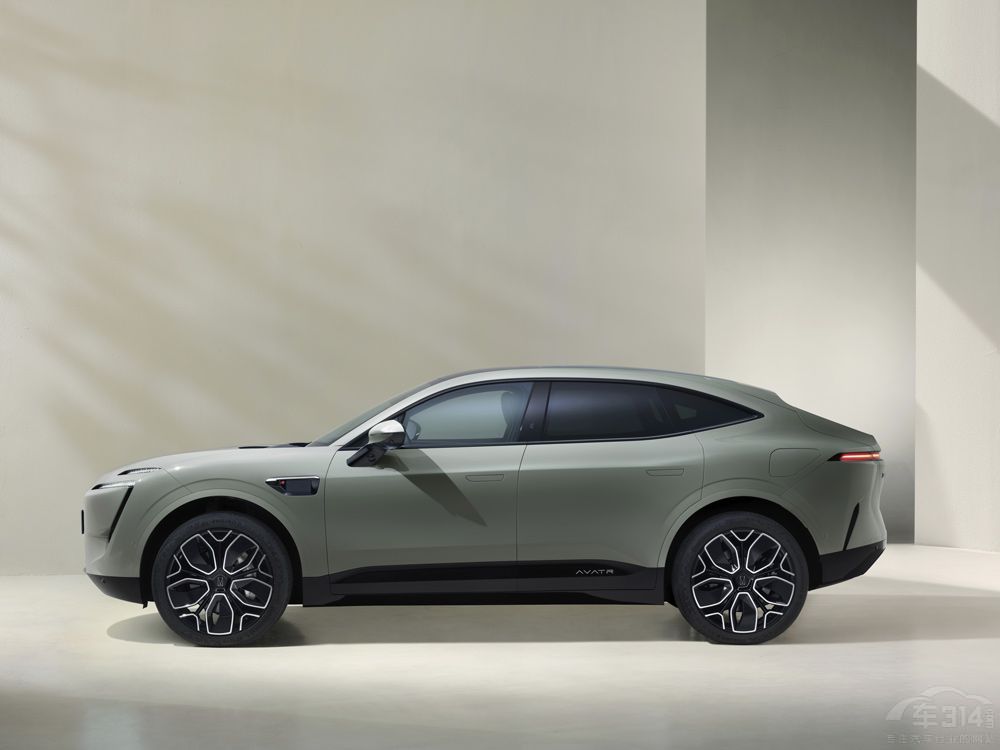 �д���SUV ����x�񰢾S��11߀�ǰ�������