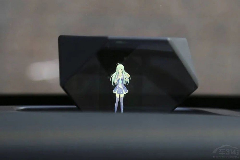 ����f(shu��)���vT77 PRO�����p�˵ĵ�һ��SUV