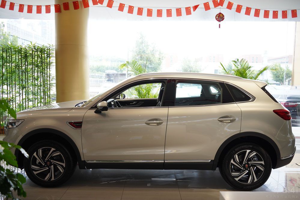�t��HS5�ͱ���CR-V�l�Ǽ���SUV�(y��u)����