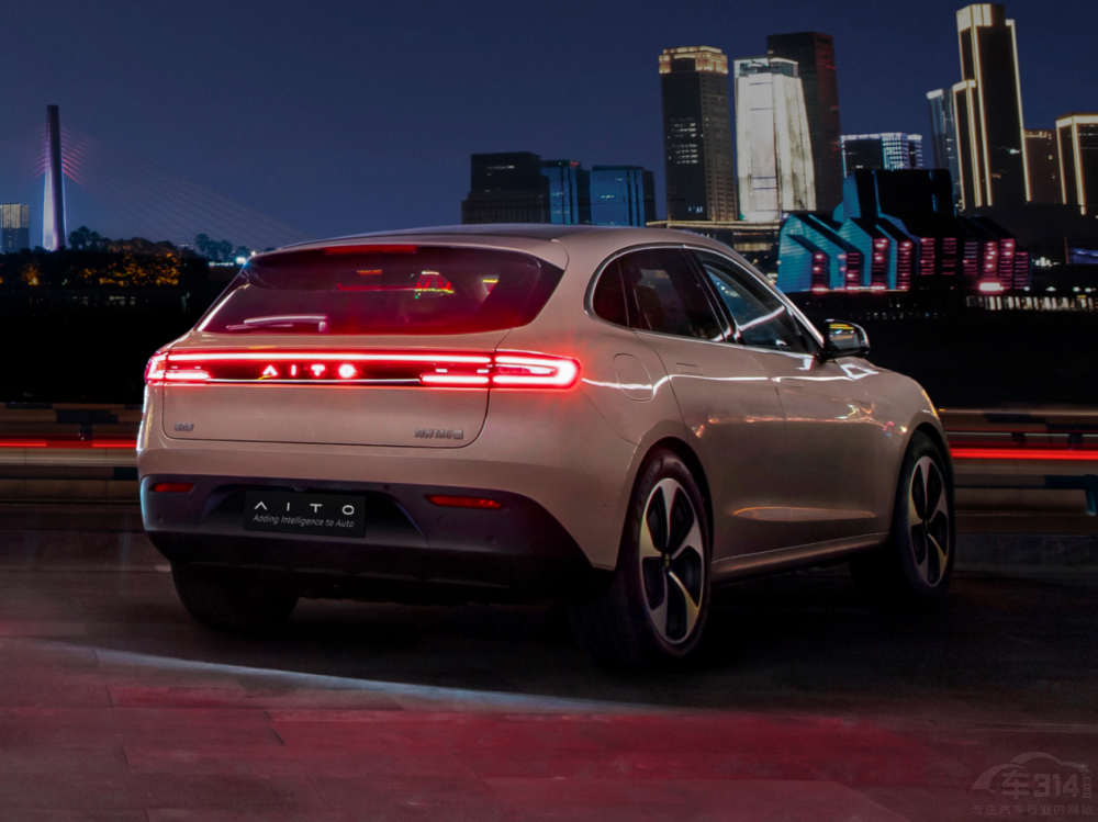 ����M5 EV��(du��)����EV ���xһ���(hu��)�x���l��