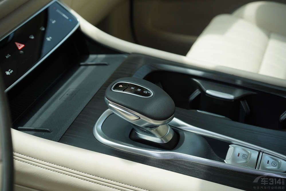 �߶�MPV�Ј��_ʼ��(n��i)�����v��D9�������