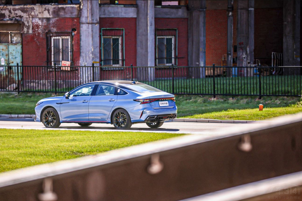 ������܇�����8��һ���ϸ��܇Ȧ��������