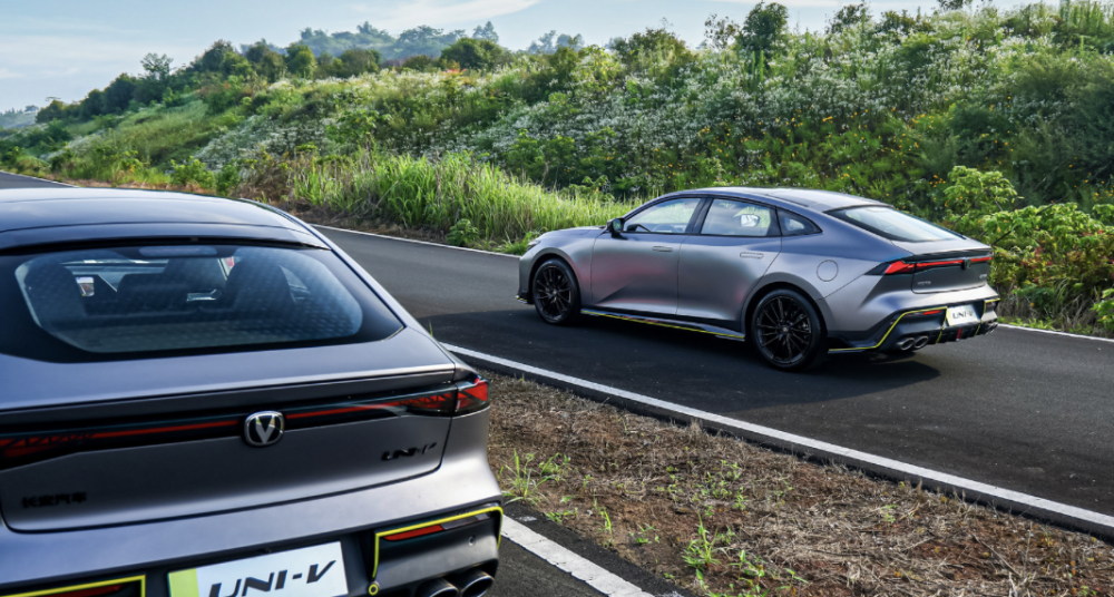 ��ȫ���ǡ������}�� ���x�L(zh��ng)��UNI-VӲ�ˌ�(sh��)��