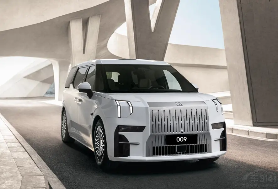 �O�009�͍��D����� �r���F�ĸ�ֵ���I��