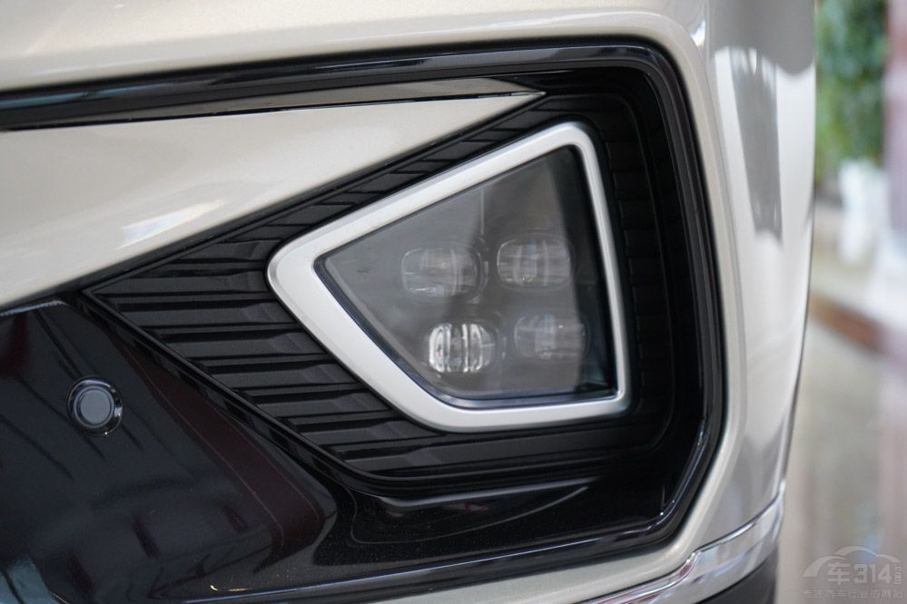 �r(ji��)���� ����SUV�x�t��HS5߀��;�^L